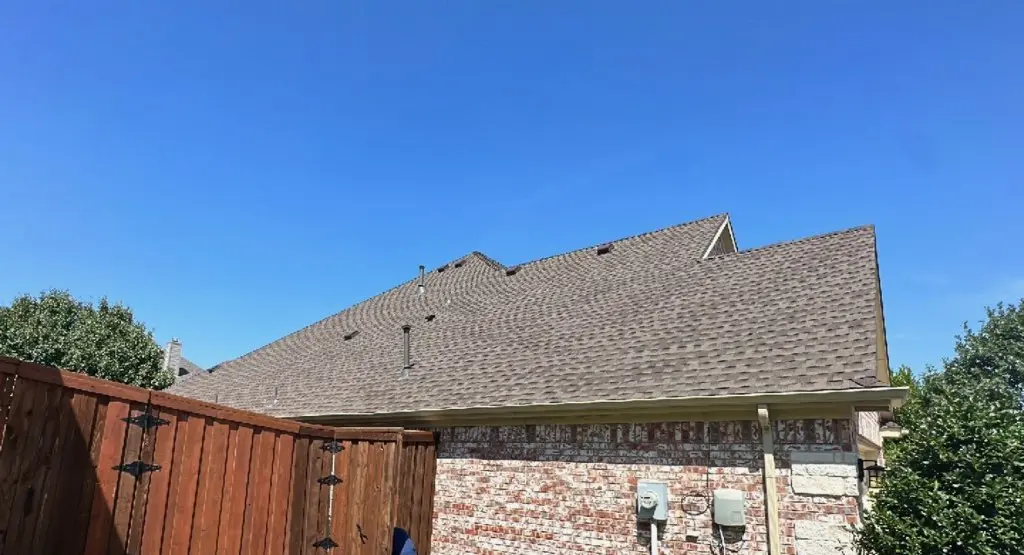 Completed roof replacement project in Framingham